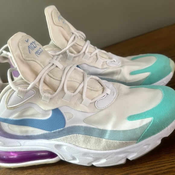 Shoes Nike air react women’s size 9.5 used nice condition white w colors - Picture 11 of 12